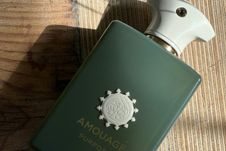 Purpose Amouage to zapach drzewno-orientalny z wyczuwalnymi nutami wetiweru, dostępny w Perfumerii Quality. Jego autorem jest geniusz i jeden z moich ulubionych twórców zapachów, Quentin Bisch